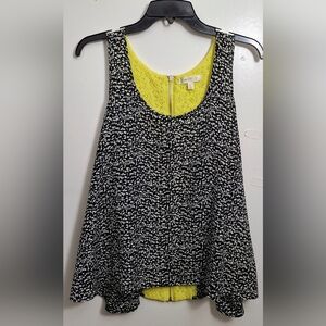Trapeze Black and White Print Top With Yellow Lace Insert